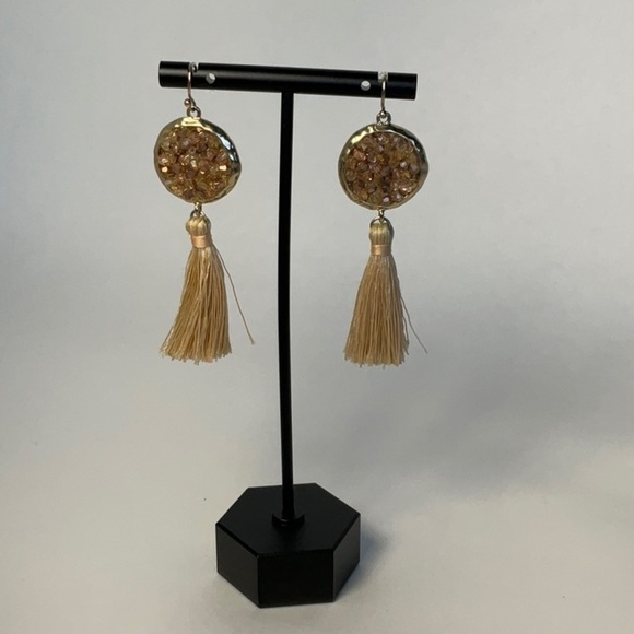 Earrings Gold Tone Disk with Tan Tassel - Picture 1 of 4